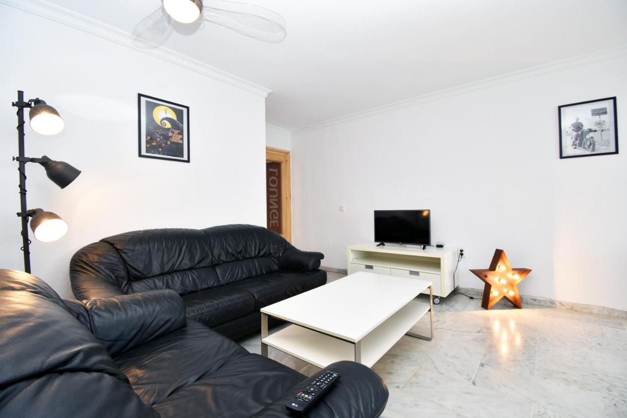 Апартаменты Apartamento De La Croix Фуэнхирола Экстерьер фото