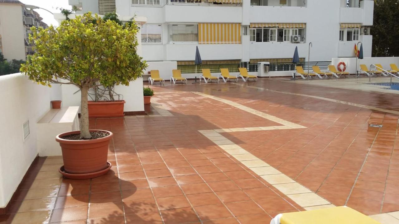 Апартаменты Apartamento De La Croix Фуэнхирола Экстерьер фото